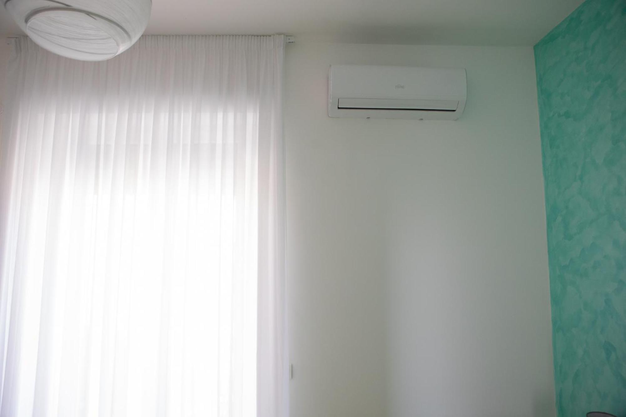 B&B Pietre Preziose Salerno Bagian luar foto