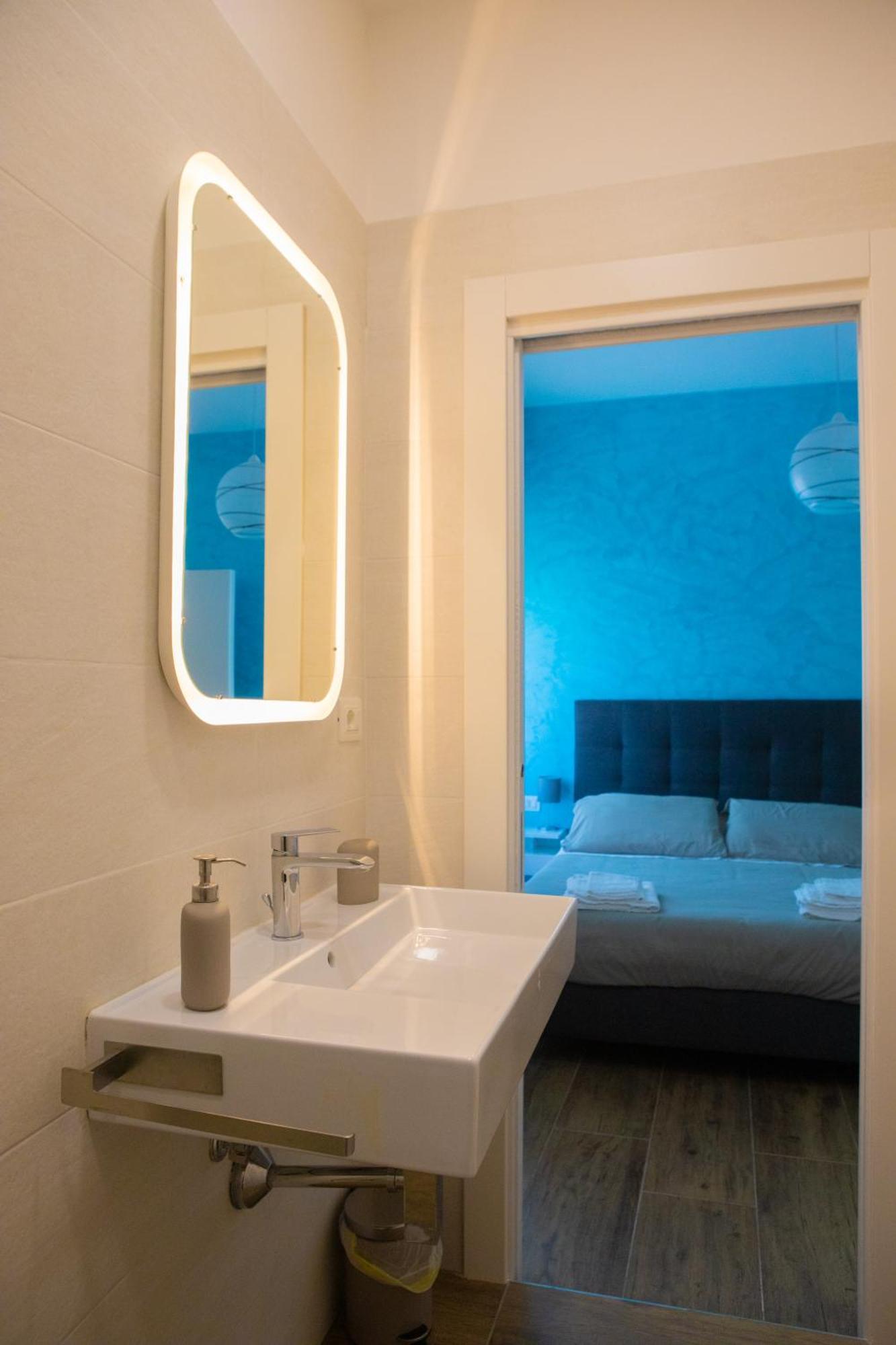 B&B Pietre Preziose Salerno Bagian luar foto