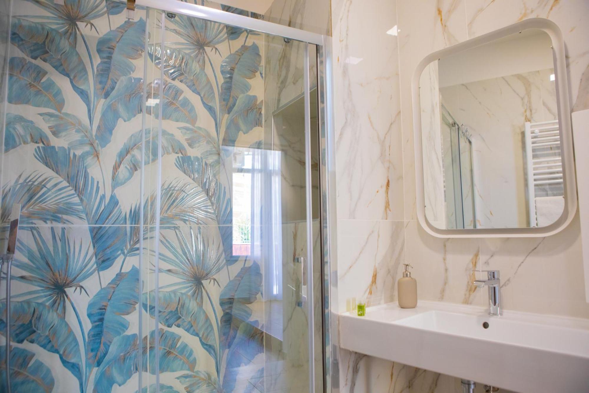 B&B Pietre Preziose Salerno Bagian luar foto